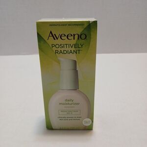 Aveeno Positively Radiant Daily Moisturizer  Lotion SPF 15  4.oz Discontinued